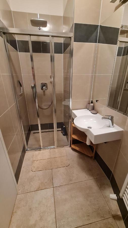 Apartment Near Congress Centre I. Prague Luaran gambar