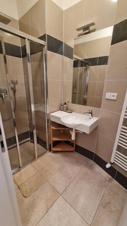 Apartment Near Congress Centre I. Prague Luaran gambar